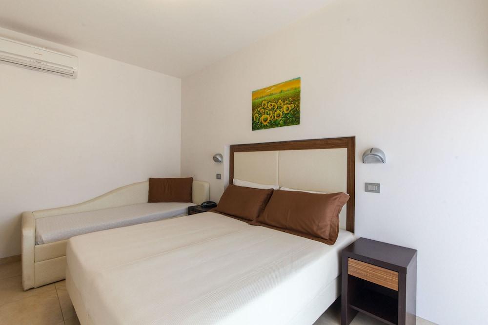 Hotel Palos Rimini Buitenkant foto