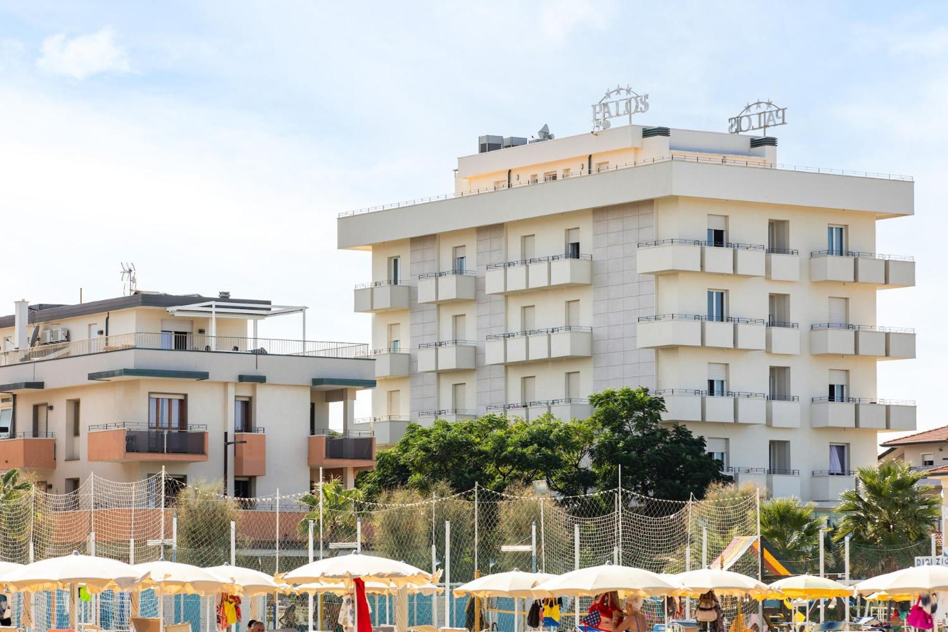 Hotel Palos Rimini Buitenkant foto