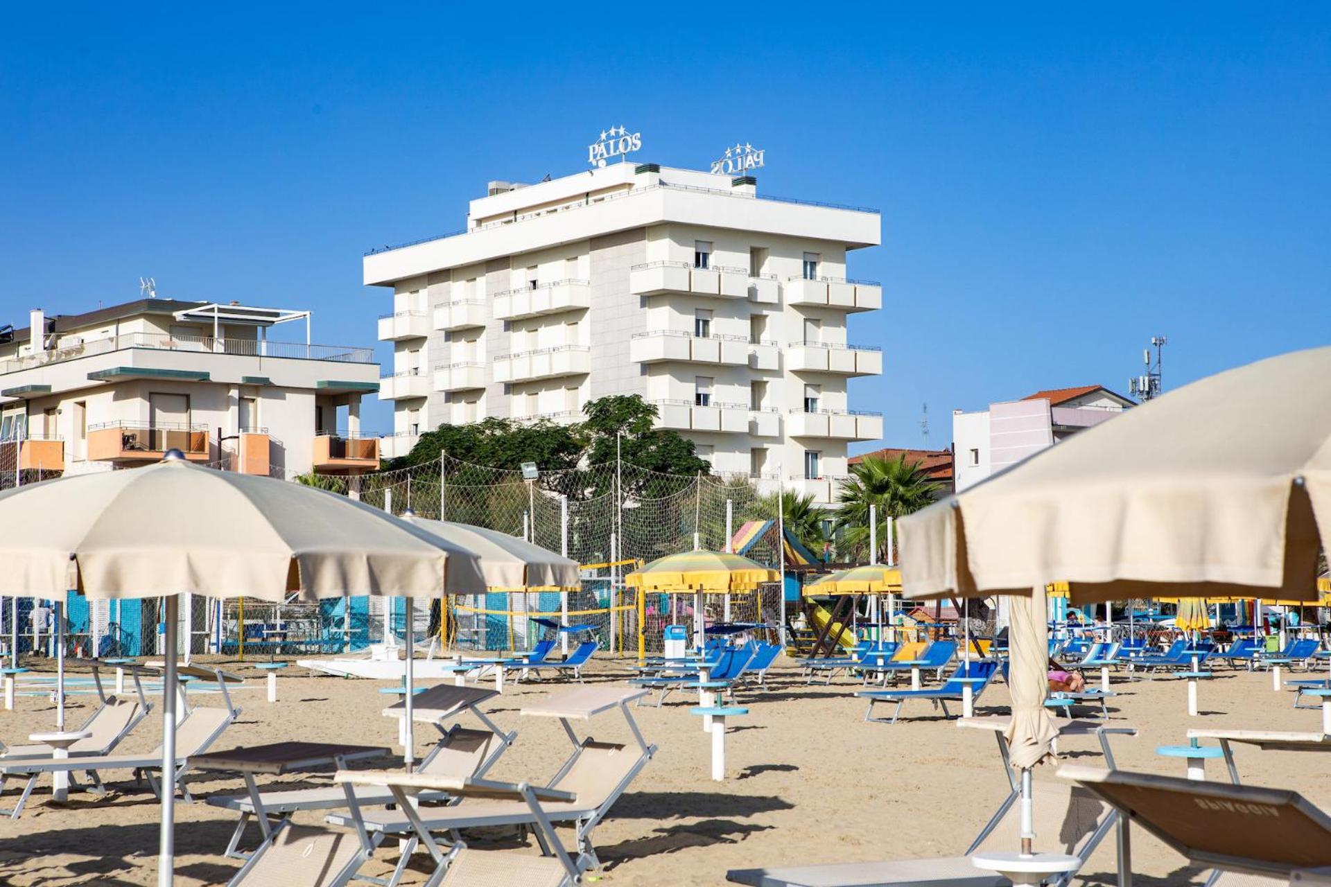 Hotel Palos Rimini Buitenkant foto